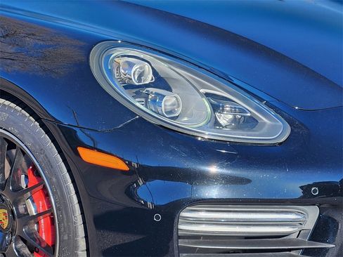 Used 2014 Porsche Panamera GTS w/ Premium Package Plus image 27