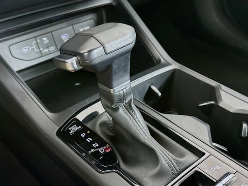 Used 2025 Kia K5 LXS image 24