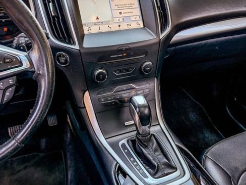 Used 2017 Ford Edge SEL w/ Equipment Group 201A image 32