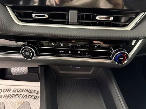 New 2026 Chevrolet Equinox LT w/ Safety and Technology Package FWD image 34
