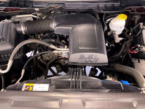 Used 2024 RAM 1500 Warlock RWD image 14