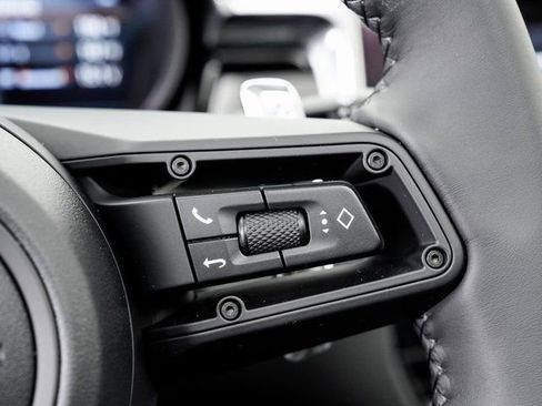 Used 2026 Porsche Macan Turbo image 15