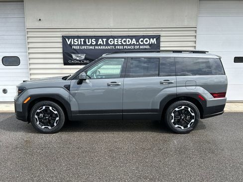 Used 2024 Hyundai Santa Fe SEL image 7