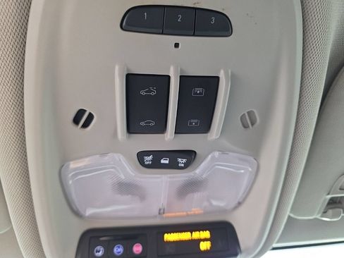 Used 2023 Buick Encore GX Essence w/ Experience Buick Package AWD/4WD image 24
