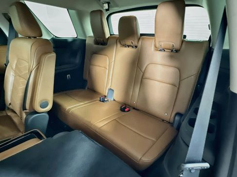 Used 2022 Nissan Pathfinder Platinum w/ Cargo Package FWD image 30