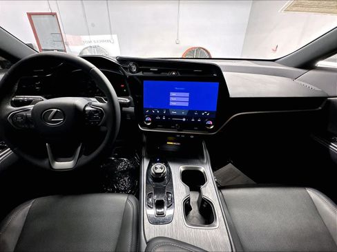 Used 2026 Lexus RZ 350e 2WD w/ Accessory Package (Z1) image 16