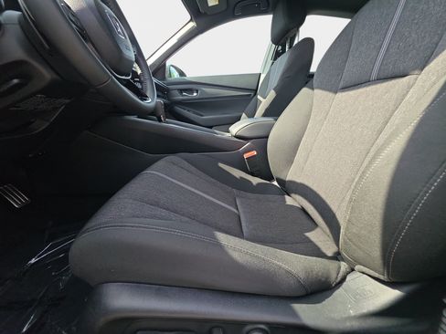 Used 2024 Honda Accord Sport image 15