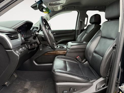 Used 2019 Chevrolet Tahoe LT image 11