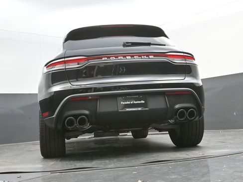 New 2026 Porsche Macan image 39