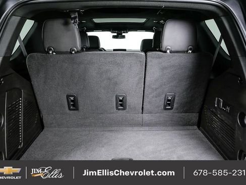 Used 2022 Chevrolet Tahoe Z71 w/ Luxury Package image 33