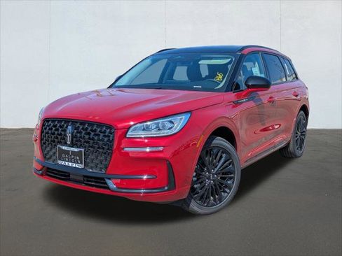 New 2025 Lincoln Corsair Grand Touring w/ Jet Appearance Package image 1