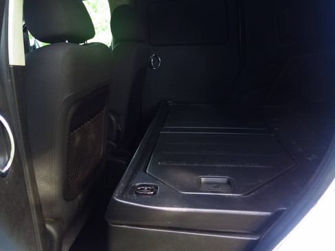 Used 2008 Chevrolet HHR LT FWD image 9