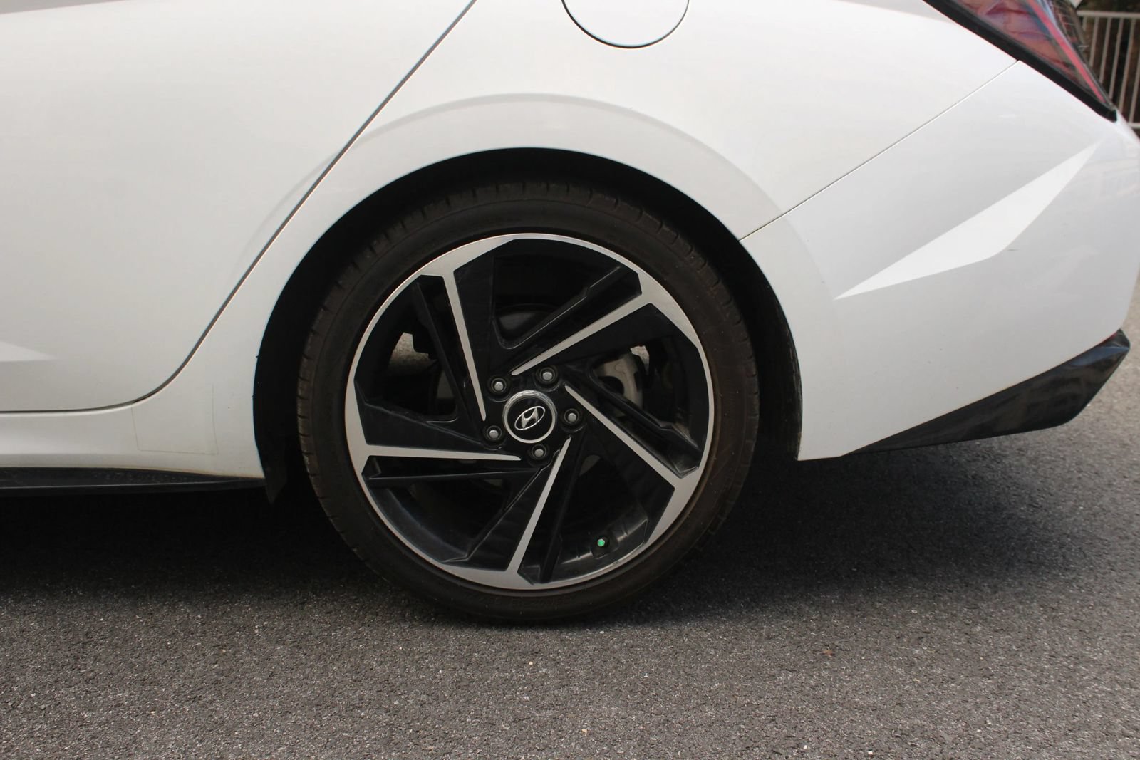 Used 2021 Hyundai Elantra N Line FWD image 10