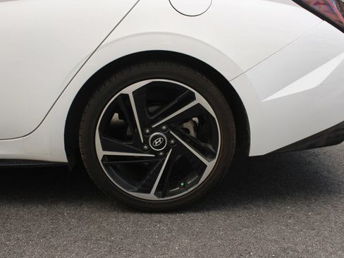 Used 2021 Hyundai Elantra N Line FWD image 10
