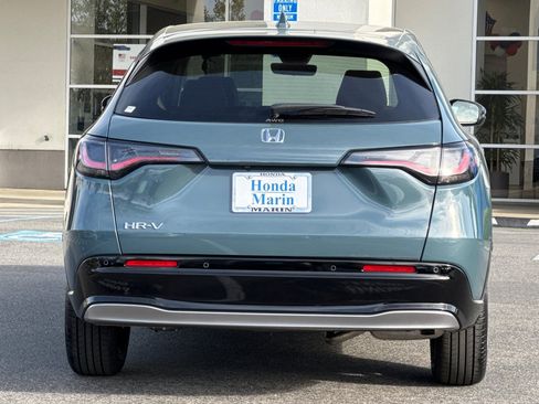 New 2026 Honda HR-V EX-L image 5