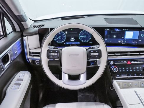 Used 2025 Hyundai Santa Fe Calligraphy image 22