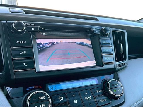 Certified 2018 Toyota RAV4 XLE image 12