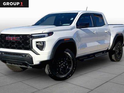 Used 2026 GMC Canyon Elevation w/ Convenience Package
