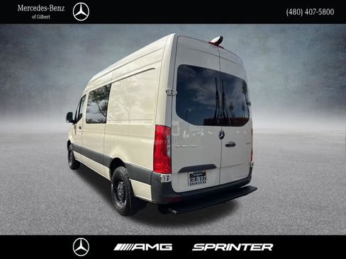 Used 2023 Mercedes-Benz Sprinter 2500 image 4