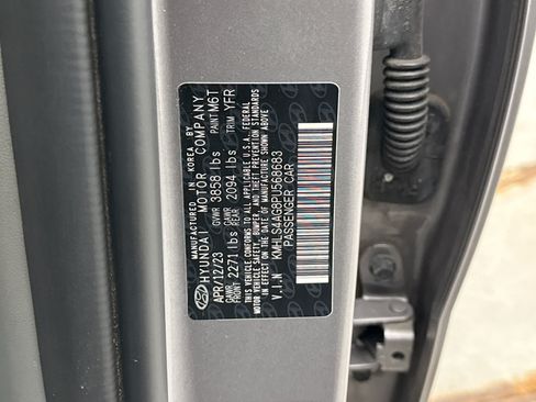 Used 2023 Hyundai Elantra SEL w/ Convenience Package FWD image 24