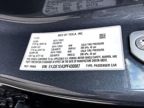 Used 2023 Tesla Model 3 Standard Range RWD image 33