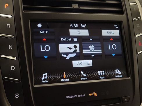 Used 2019 Lincoln MKC Premiere FWD image 21