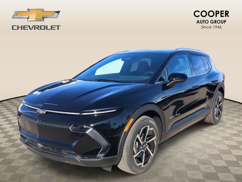 New 2026 Chevrolet Equinox EV LT FWD image 11