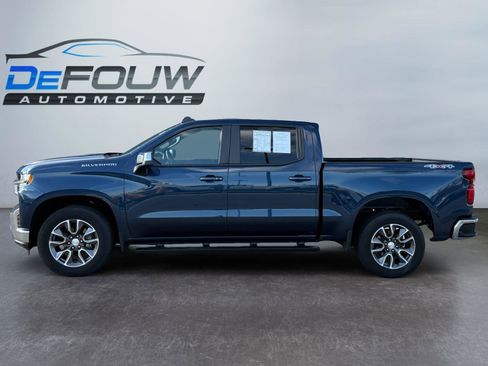 Used 2022 Chevrolet Silverado 1500 LT image 6