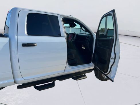 Used 2025 RAM 2500 Tradesman AWD/4WD image 30