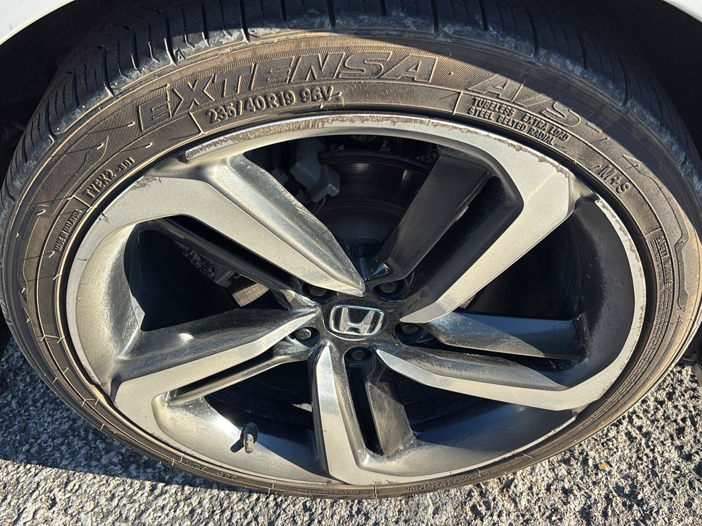 Used 2018 Honda Accord Sport image 10