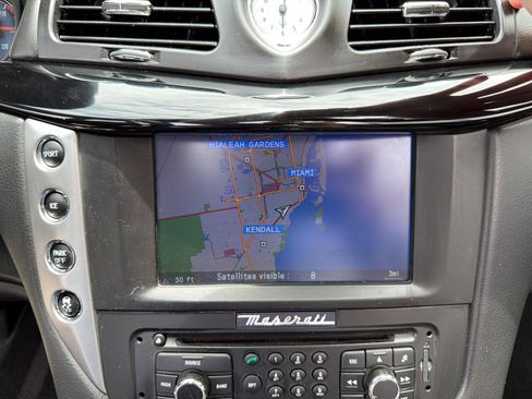 Used 2013 Maserati GranTurismo Sport RWD image 49