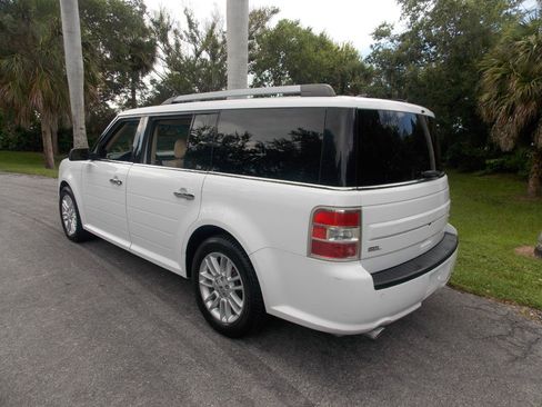 Used 2019 Ford Flex SEL w/ Equipment Group 202A FWD image 7