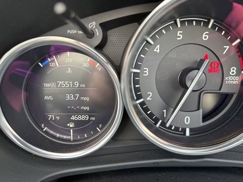 Used 2021 MAZDA MX-5 Miata RF Grand Touring image 12