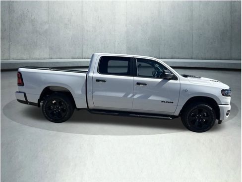 Used 2026 RAM 1500 Express AWD/4WD image 7
