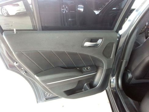 Used 2018 Dodge Charger GT AWD/4WD image 21