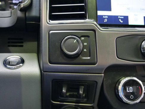 Used 2022 Ford F450 Limited w/ FX4 Off-Road Package image 13