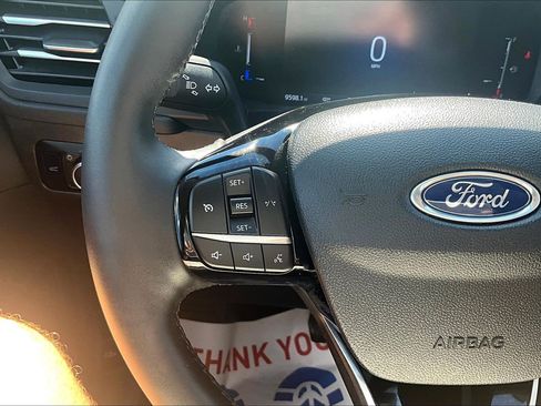 Used 2025 Ford Escape Active w/ Cold Weather Package AWD/4WD image 22