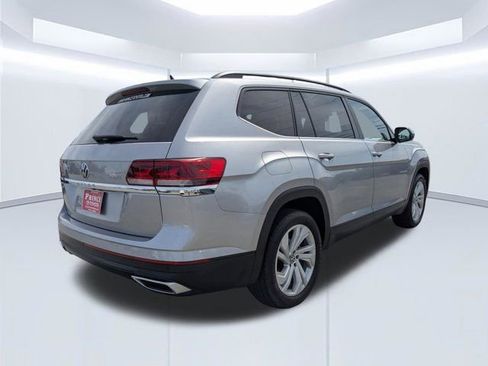 Used 2022 Volkswagen Atlas SE FWD image 4