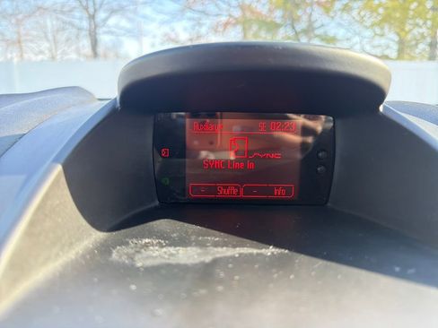 Used 2013 Ford Fiesta SE image 16