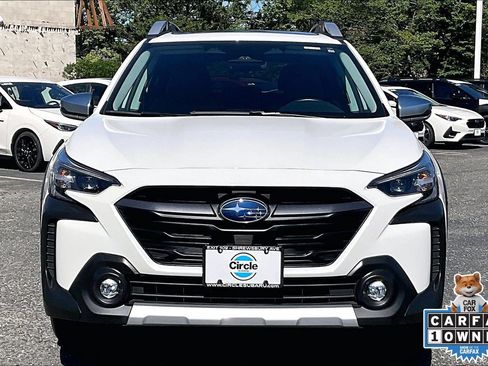 Certified 2024 Subaru Outback Touring XT AWD/4WD image 3