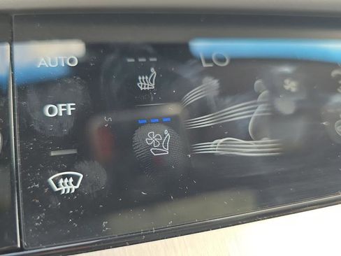 New 2026 Genesis GV70 2.5T Advanced image 11