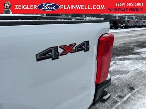 Used 2024 Ford F350 XL image 13