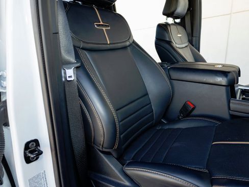 Used 2024 Ford F250 Platinum w/ Tremor Off-Road Package image 13