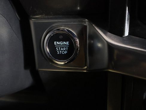 Used 2023 Ford F150 Lariat w/ Equipment Group 502A High image 45