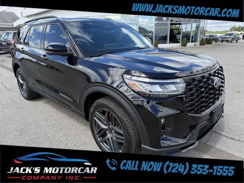 Used 2025 Ford Explorer ST-Line w/ Premium Package image 1