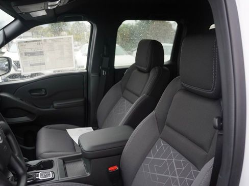 New 2026 Nissan Frontier SV w/ Tow Package image 17