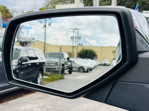 Used 2018 GMC Sierra 1500 Denali image 16