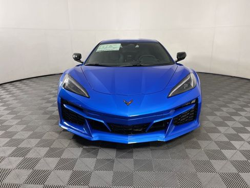 New 2025 Chevrolet Corvette E-Ray image 16