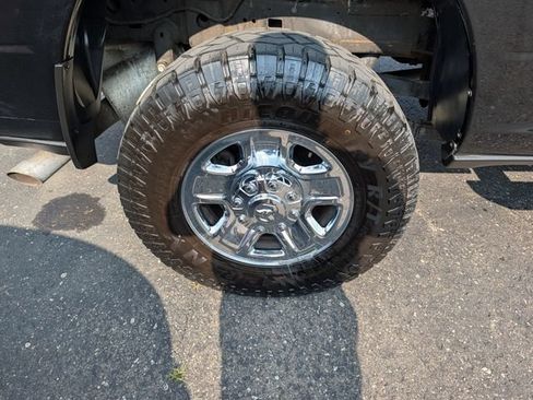 Used 2022 RAM 2500 Big Horn AWD/4WD image 11