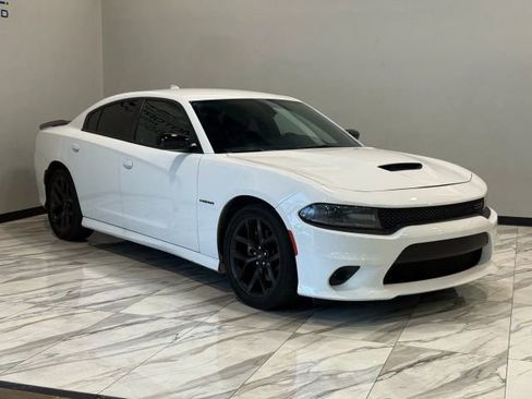 Used 2021 Dodge Charger R/T w/ Blacktop Package RWD image 3